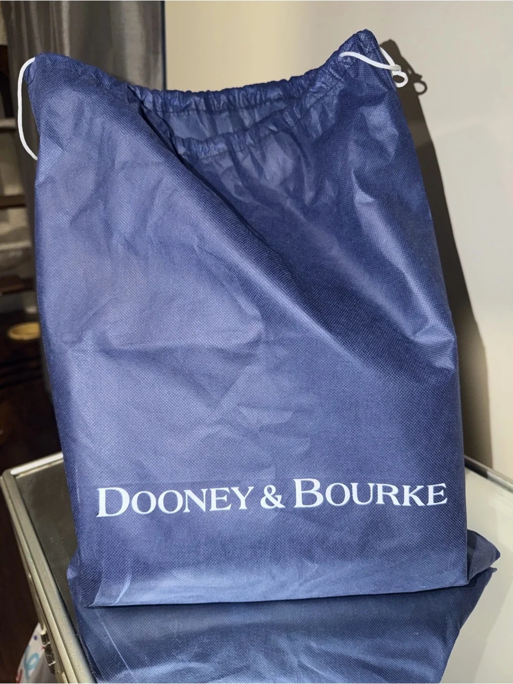Dooney & Bourke Women's Belmar Janine 25
